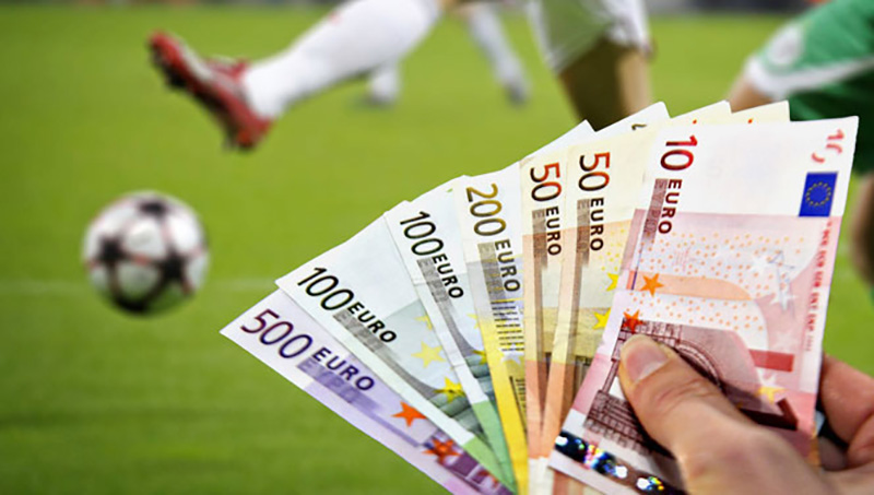 billets-euros-foot